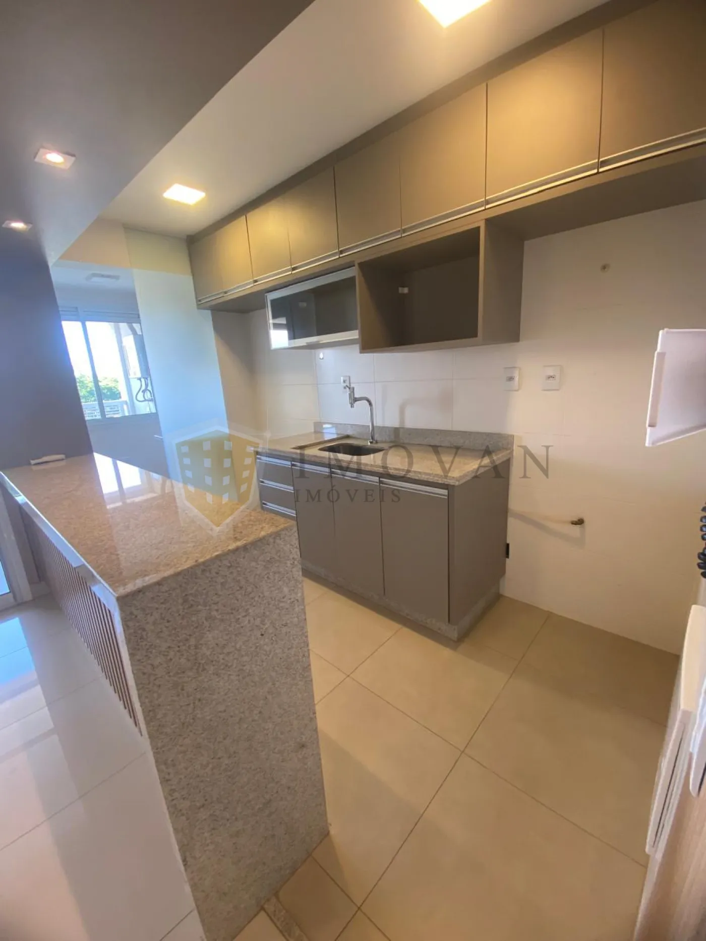 Alugar Apartamento / Padrão em Ribeirão Preto R$ 4.500,00 - Foto 2