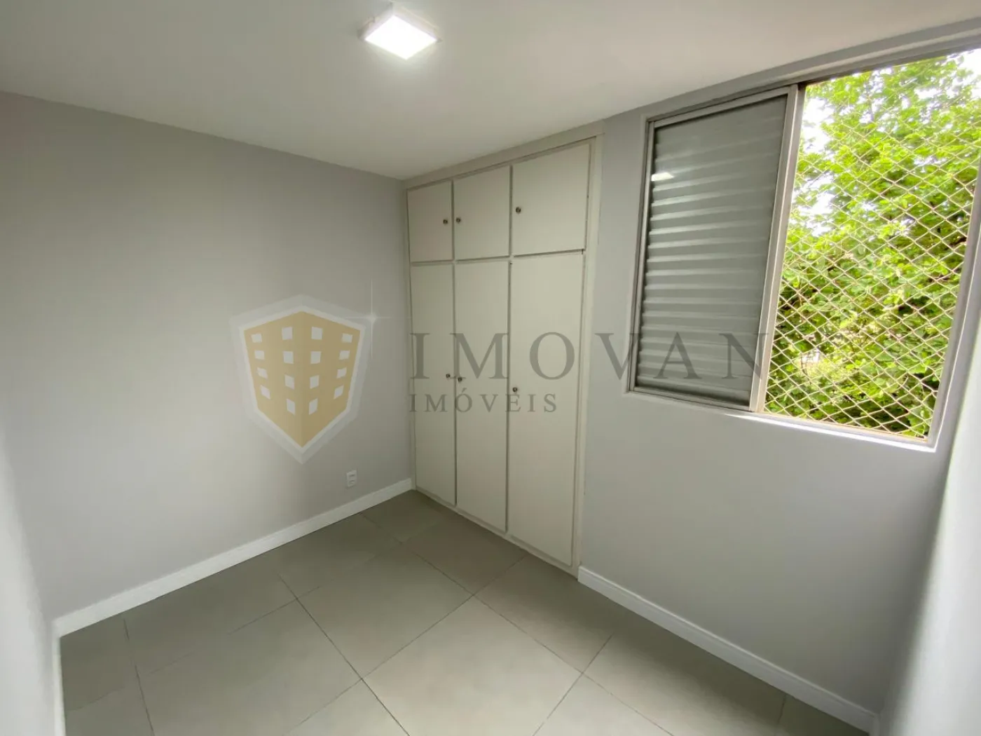 Comprar Apartamento / Padrão em Ribeirão Preto R$ 320.000,00 - Foto 6