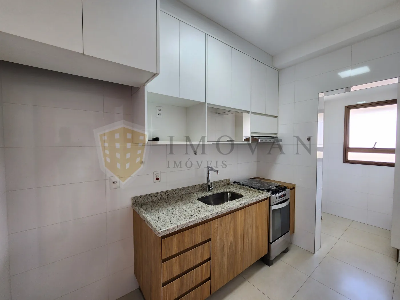 Alugar Apartamento / Padrão em Ribeirão Preto R$ 3.700,00 - Foto 2