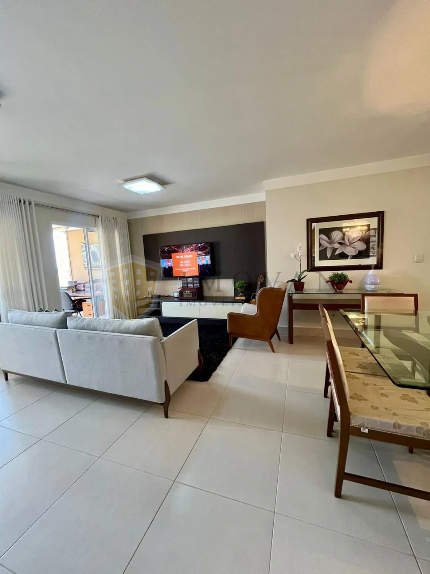 Comprar Apartamento / Padrão em Ribeirão Preto R$ 880.000,00 - Foto 4