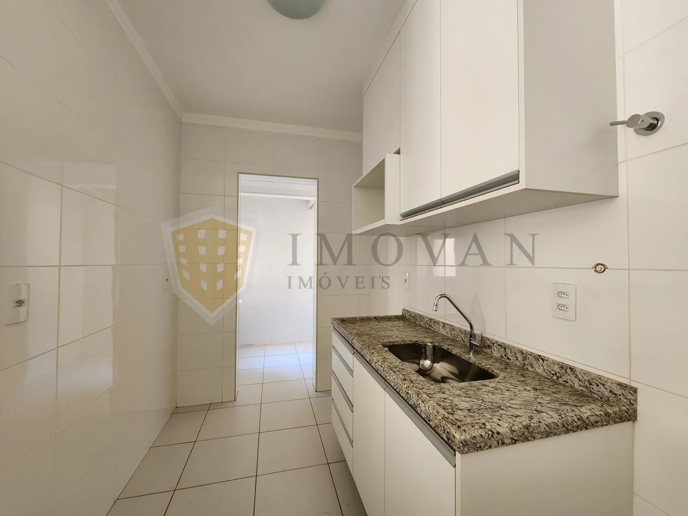 Alugar Apartamento / Padrão em Ribeirão Preto R$ 1.350,00 - Foto 4