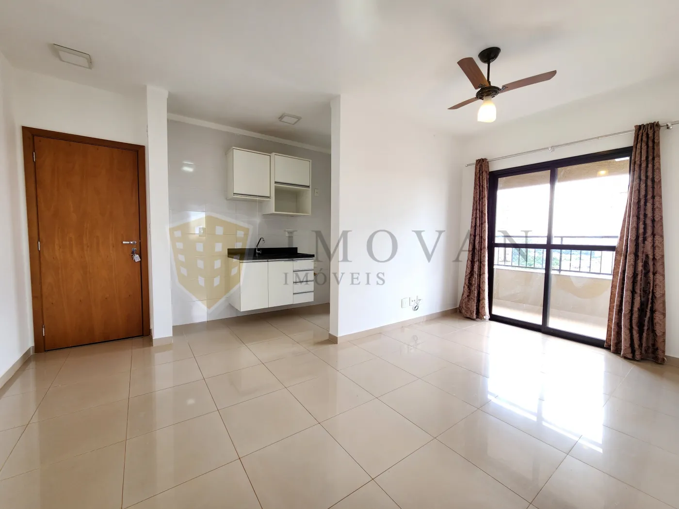 Alugar Apartamento / Padrão em Ribeirão Preto R$ 1.800,00 - Foto 7