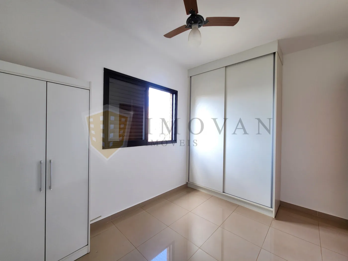 Alugar Apartamento / Padrão em Ribeirão Preto R$ 1.800,00 - Foto 9