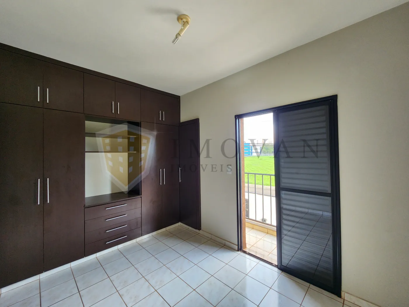 Alugar Apartamento / Padrão em Ribeirão Preto R$ 1.150,00 - Foto 7