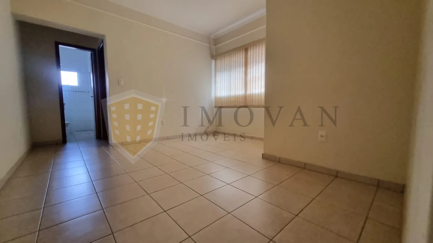 Alugar Apartamento / Padrão em Ribeirão Preto R$ 1.200,00 - Foto 2