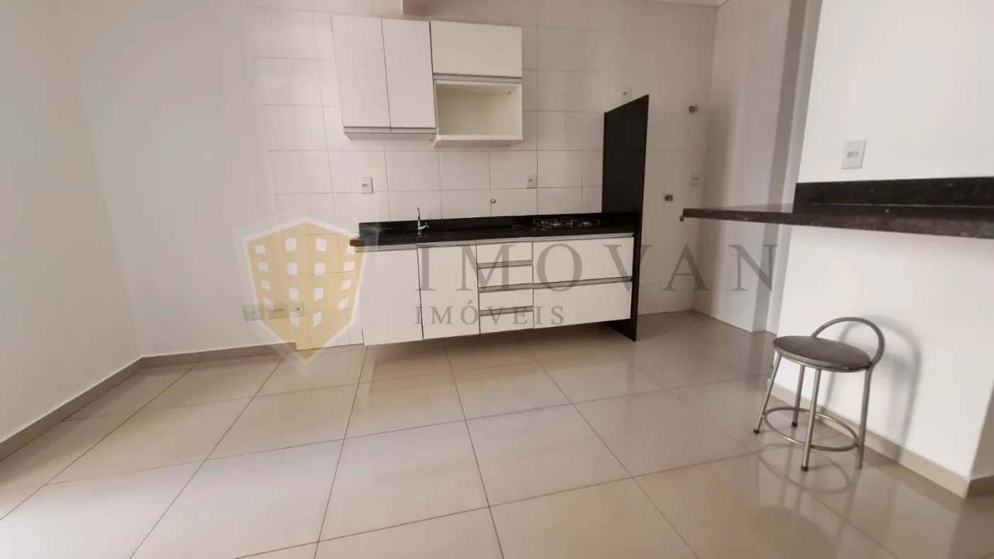 Alugar Apartamento / Padrão em Ribeirão Preto R$ 2.100,00 - Foto 3