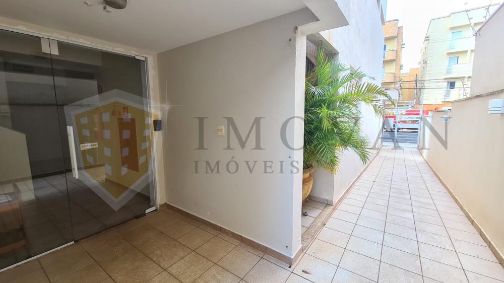 Alugar Apartamento / Padrão em Ribeirão Preto R$ 1.790,00 - Foto 2