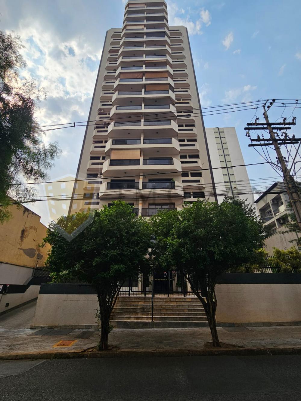 Alugar Apartamento / Padrão em Ribeirão Preto R$ 2.400,00 - Foto 1