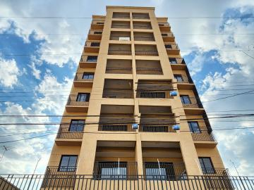 Apartamento / Padrão em Ribeirão Preto Alugar por R$1.500,00