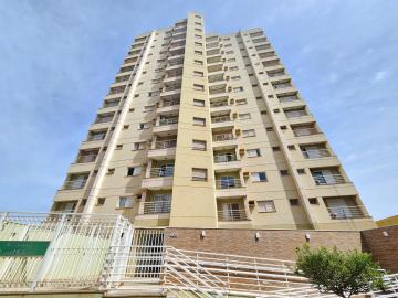 Alugar Apartamento / Padrão em Ribeirão Preto. apenas R$ 2.500,00