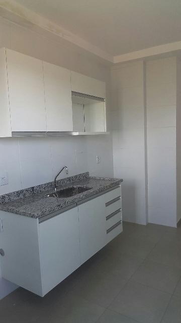 Alugar Apartamento / Padrão em Ribeirão Preto R$ 1.800,00 - Foto 9