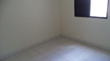 Alugar Apartamento / Padrão em Ribeirão Preto R$ 1.300,00 - Foto 9