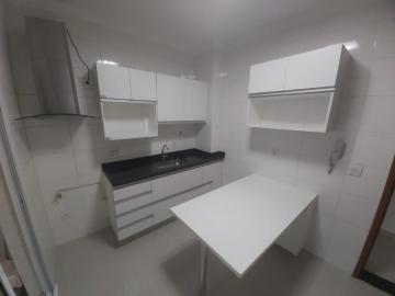 Alugar Apartamento / Padrão em Ribeirão Preto R$ 2.000,00 - Foto 6