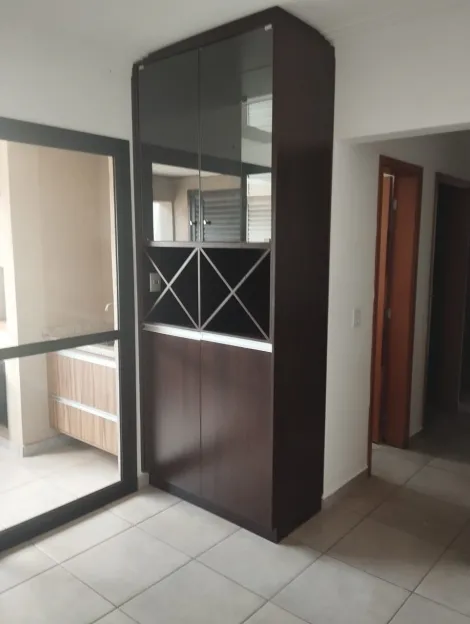 Comprar Apartamento / Padrão em Ribeirão Preto R$ 375.000,00 - Foto 4