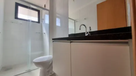 Alugar Apartamento / Padrão em Ribeirão Preto R$ 1.500,00 - Foto 8