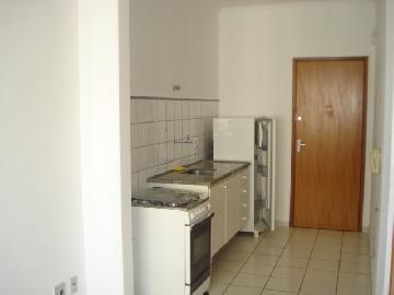 Alugar Apartamento / Kitchnet em Ribeirão Preto R$ 650,00 - Foto 9
