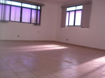 Alugar Comercial / Sala em Ribeirão Preto R$ 1.250,00 - Foto 3