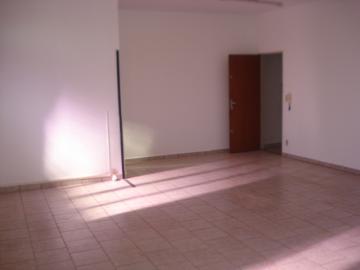 Alugar Comercial / Sala em Ribeirão Preto R$ 1.250,00 - Foto 6