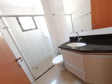 Alugar Apartamento / Padrão em Ribeirão Preto R$ 1.200,00 - Foto 11