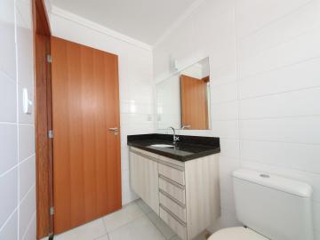 Alugar Apartamento / Padrão em Ribeirão Preto R$ 1.400,00 - Foto 11