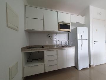 Alugar Apartamento / Flat em Ribeirão Preto R$ 2.000,00 - Foto 2