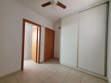 Alugar Apartamento / Padrão em Ribeirão Preto R$ 1.900,00 - Foto 6