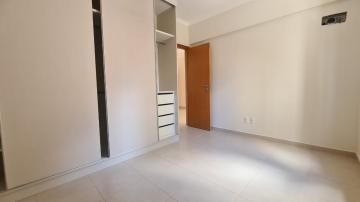 Alugar Apartamento / Padrão em Ribeirão Preto R$ 1.600,00 - Foto 9