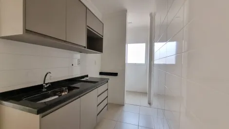 Alugar Apartamento / Padrão em Ribeirão Preto R$ 1.600,00 - Foto 5