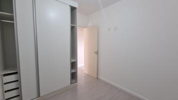 Alugar Apartamento / Padrão em Ribeirão Preto R$ 1.600,00 - Foto 14