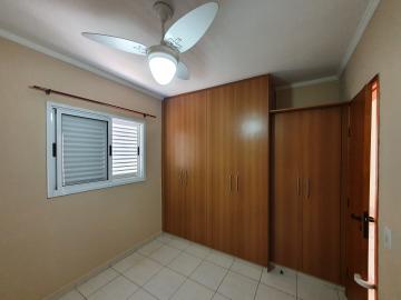 Alugar Apartamento / Padrão em Ribeirão Preto R$ 900,00 - Foto 5