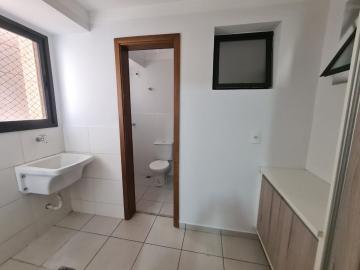 Alugar Apartamento / Padrão em Ribeirão Preto R$ 2.300,00 - Foto 7