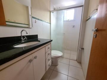 Alugar Apartamento / Padrão em Ribeirão Preto R$ 850,00 - Foto 9