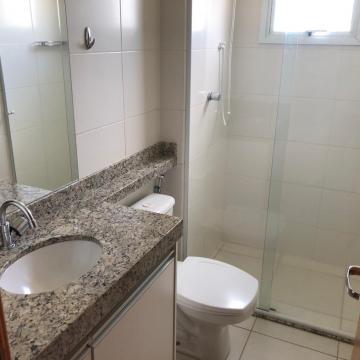 Alugar Apartamento / Padrão em Ribeirão Preto R$ 2.000,00 - Foto 17