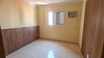 Alugar Apartamento / Padrão em Ribeirão Preto R$ 950,00 - Foto 10