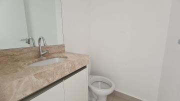 Alugar Apartamento / Padrão em Ribeirão Preto R$ 1.800,00 - Foto 12