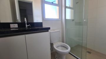 Alugar Apartamento / Padrão em Ribeirão Preto R$ 1.800,00 - Foto 10