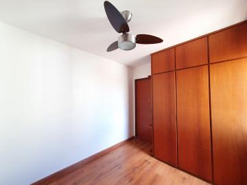 Alugar Apartamento / Padrão em Ribeirão Preto R$ 1.300,00 - Foto 10