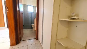 Alugar Apartamento / Padrão em Ribeirão Preto R$ 900,00 - Foto 7