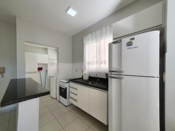 Alugar Apartamento / Padrão em Ribeirão Preto R$ 2.000,00 - Foto 2