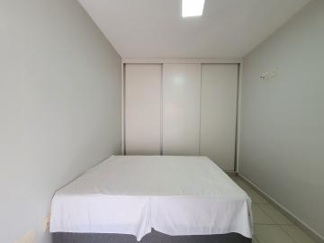 Alugar Apartamento / Padrão em Ribeirão Preto R$ 2.000,00 - Foto 12