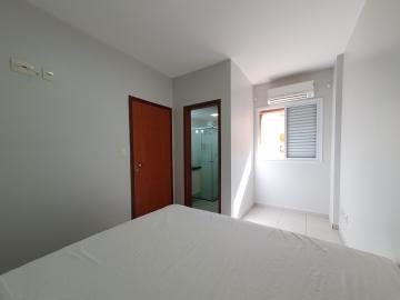 Alugar Apartamento / Padrão em Ribeirão Preto R$ 2.000,00 - Foto 11