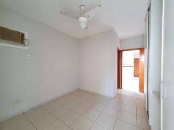 Alugar Apartamento / Padrão em Ribeirão Preto R$ 1.150,00 - Foto 9