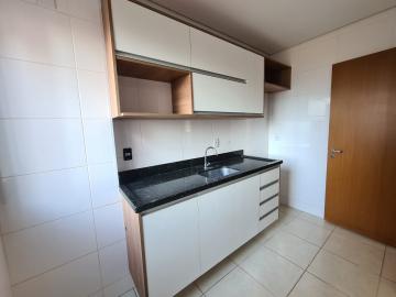 Alugar Apartamento / Padrão em Ribeirão Preto R$ 1.500,00 - Foto 3