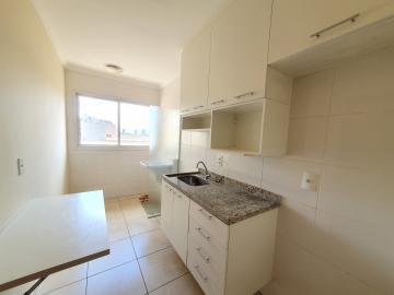 Alugar Apartamento / Padrão em Ribeirão Preto R$ 1.800,00 - Foto 2