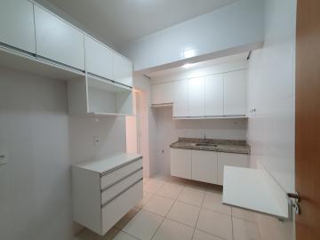 Alugar Apartamento / Padrão em Ribeirão Preto R$ 1.800,00 - Foto 2