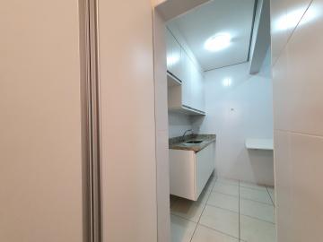 Alugar Apartamento / Padrão em Ribeirão Preto R$ 1.800,00 - Foto 5