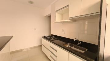 Alugar Apartamento / Padrão em Ribeirão Preto R$ 1.550,00 - Foto 6