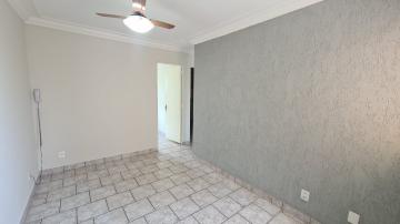 Alugar Apartamento / Padrão em Ribeirão Preto R$ 650,00 - Foto 2