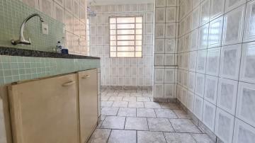 Alugar Apartamento / Padrão em Ribeirão Preto R$ 650,00 - Foto 4