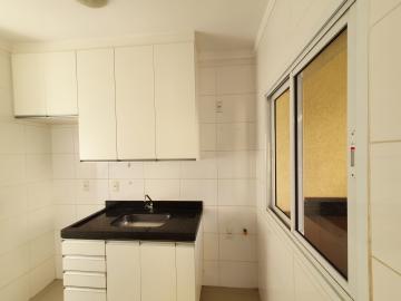 Alugar Apartamento / Padrão em Ribeirão Preto R$ 1.200,00 - Foto 3